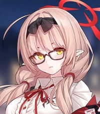 チナツ