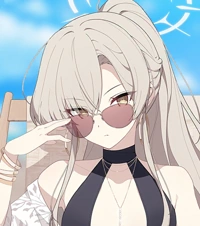 ナギサ（水着）